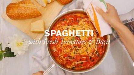 Spaghetti with Tomatoes and Basil: asset-mezzanine-16x9